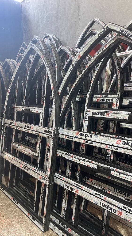 پنجره آلومینیومی ترمال بریک قیمت کارخانه شهوریور1404