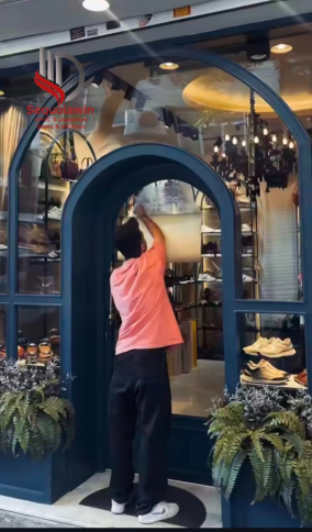 آلاچیق شیشه ای ترمال بریک آلاچیق شیشه ای با پروفیل ترمال بریک در شرکت سکویا کرج